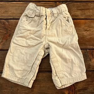 Gap khaki pants 3-8 months